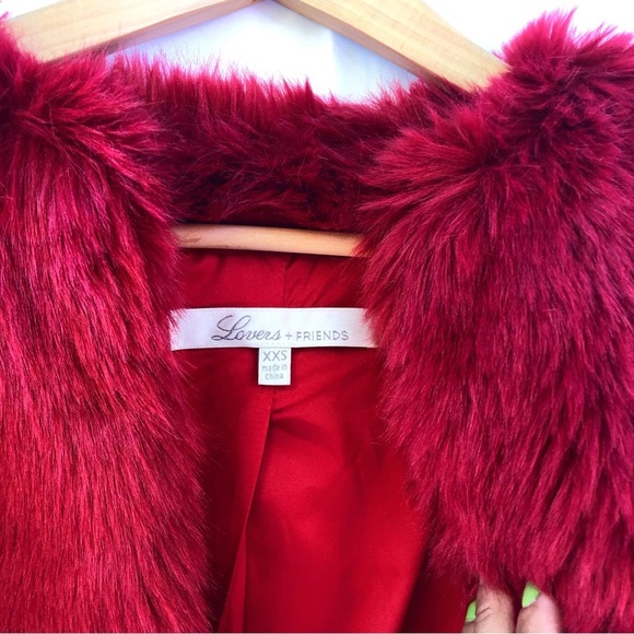 LOVER & FRIENDS | NYC FAUX FUR JACKET IN CABERNET RED XXS - Picture 6 of 8